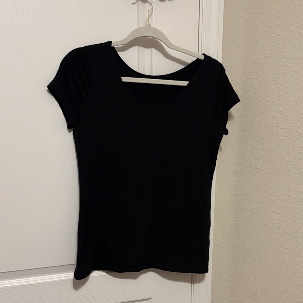 Soma Black Short Sleeve Tee